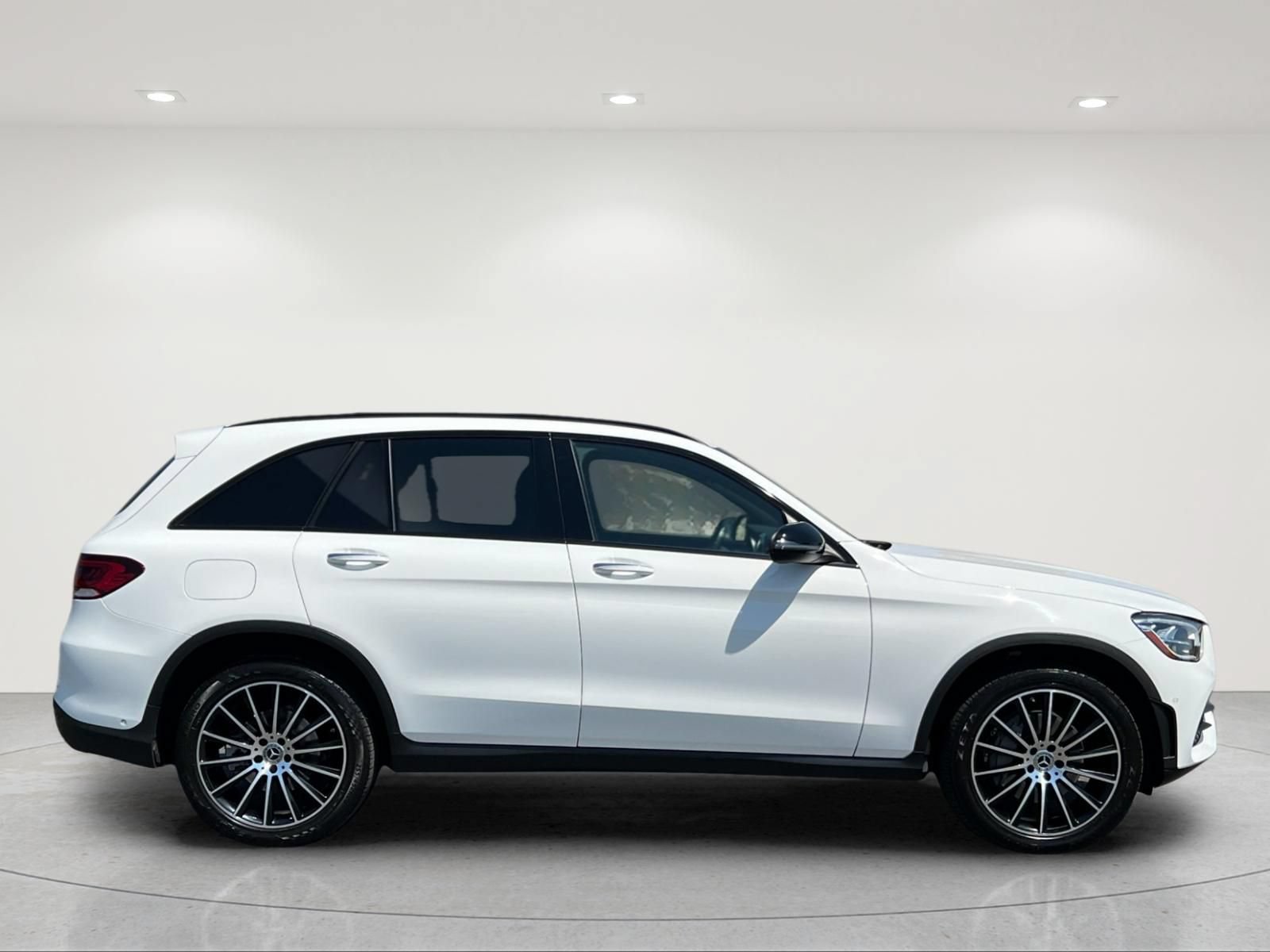 Used 2021 Mercedes-Benz GLC 300 4MATIC image 6