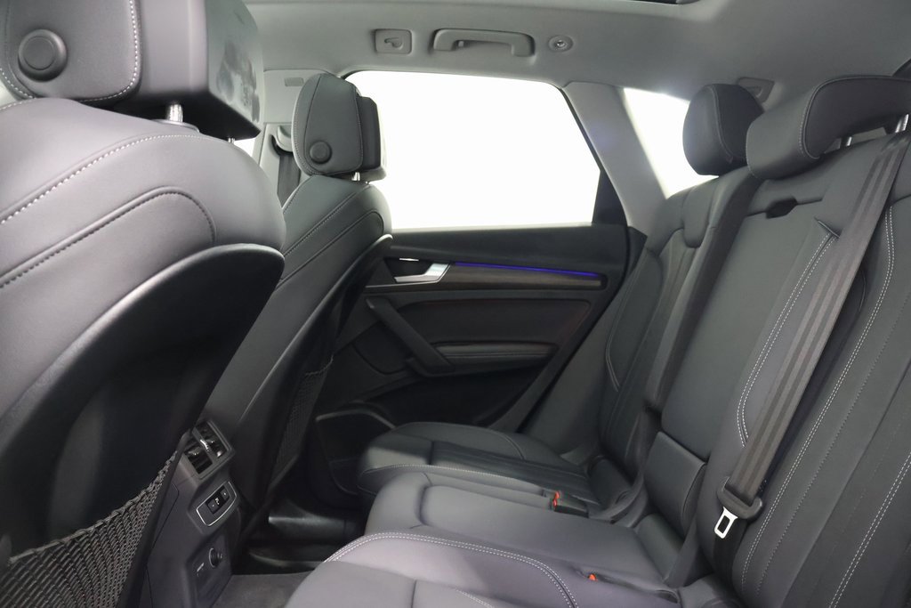 Certified 2025 Audi Q5 e Premium Plus w/ Premium Plus Package image 27