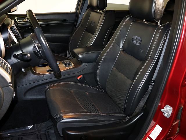 Used 2014 Jeep Grand Cherokee Overland w/ Advanced Technology Group AWD/4WD image 4