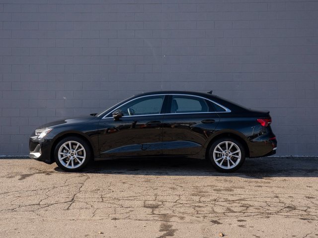 Used 2025 Audi A3 2.0T Premium w/ Convenience Package image 2