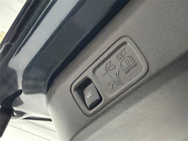 Used 2022 Lincoln Navigator L Reserve image 10