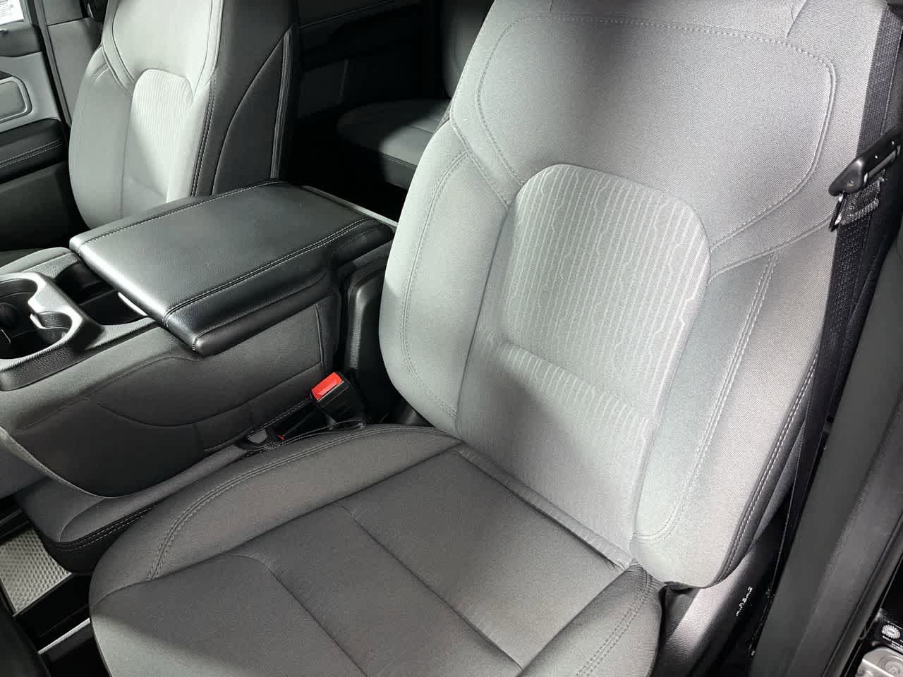 Used 2022 RAM 1500 Big Horn image 15