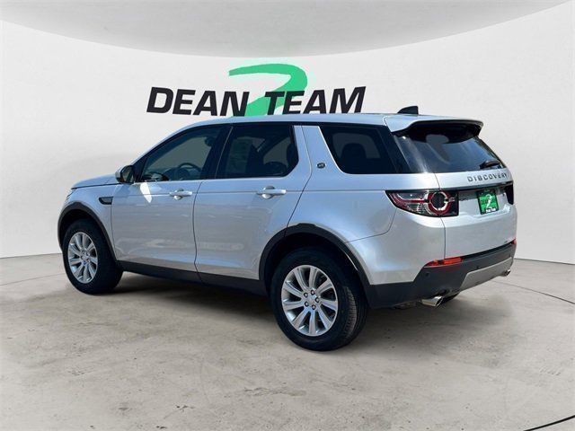 Used 2019 Land Rover Discovery Sport SE image 6