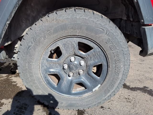 Used 2018 Jeep Wrangler Sport image 11