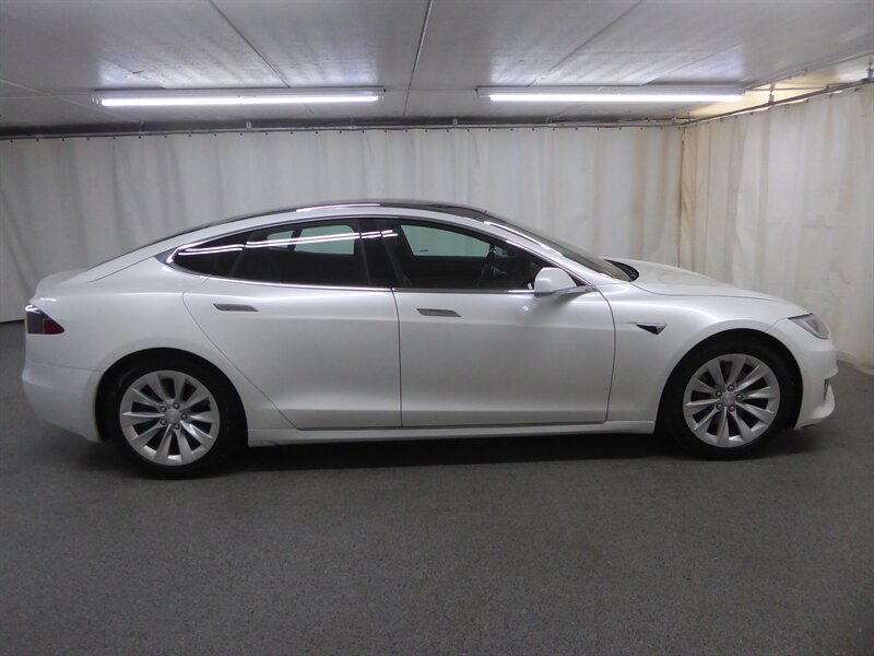 Used 2018 Tesla Model S 75D AWD/4WD image 9