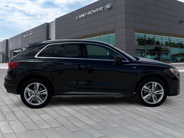 Used 2020 Audi Q3 2.0T Premium w/ Convenience Package AWD/4WD image 6