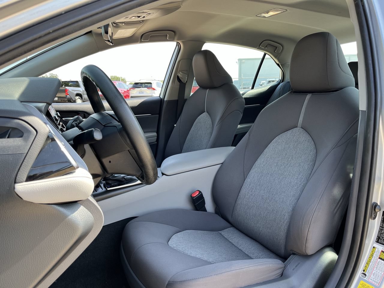 Used 2021 Toyota Camry LE FWD image 22