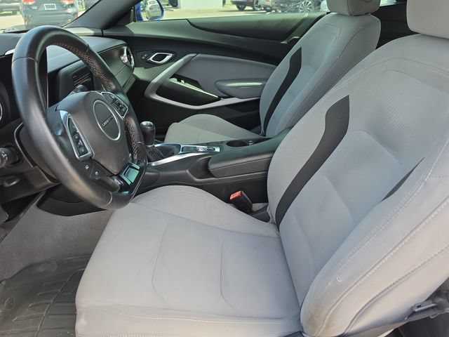 Used 2021 Chevrolet Camaro LT RWD image 12
