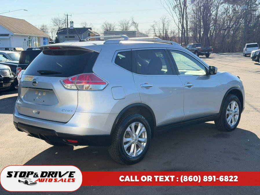 Used 2015 Nissan Rogue SV image 5