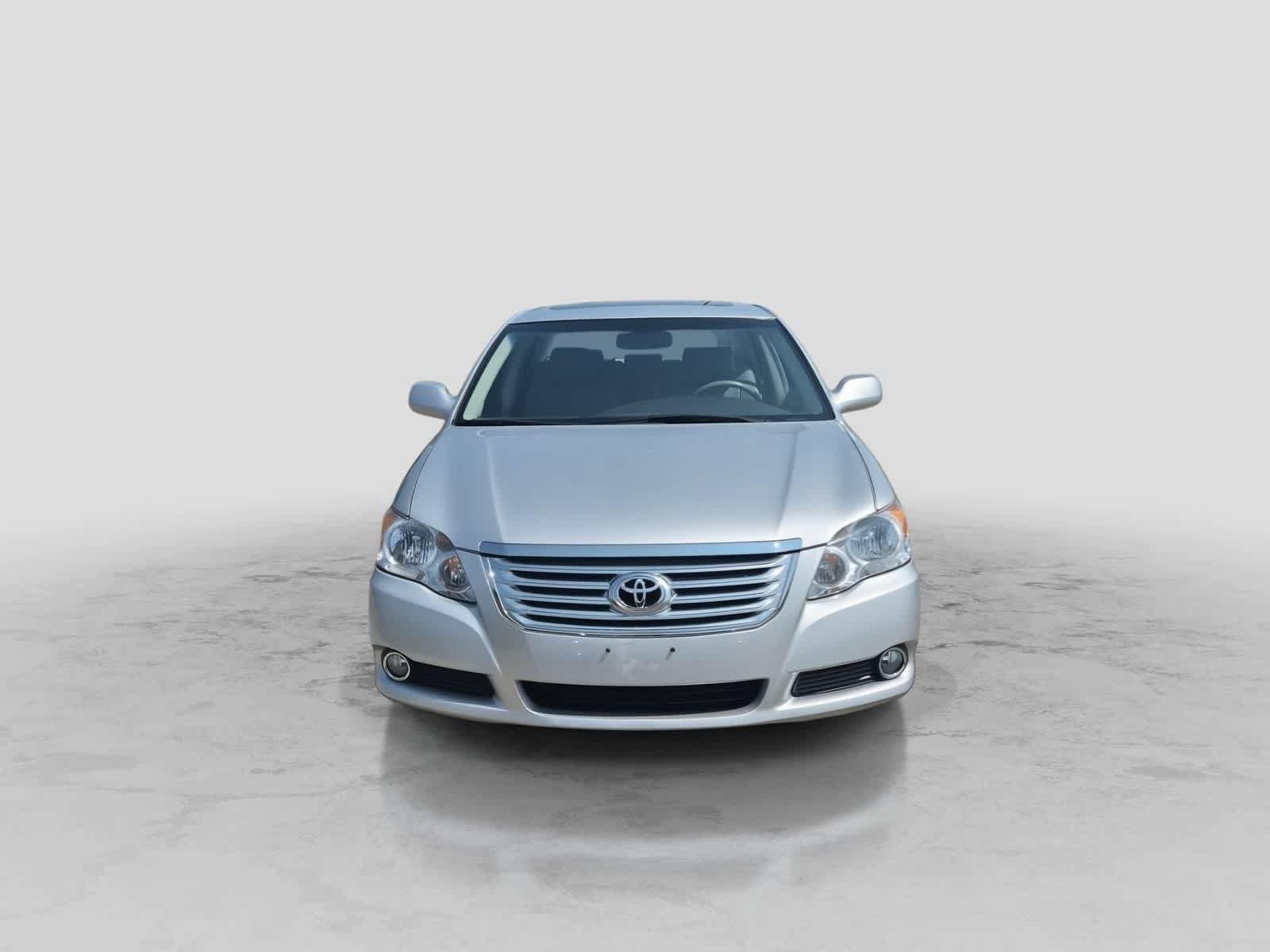 Used 2008 Toyota Avalon XLS FWD image 3