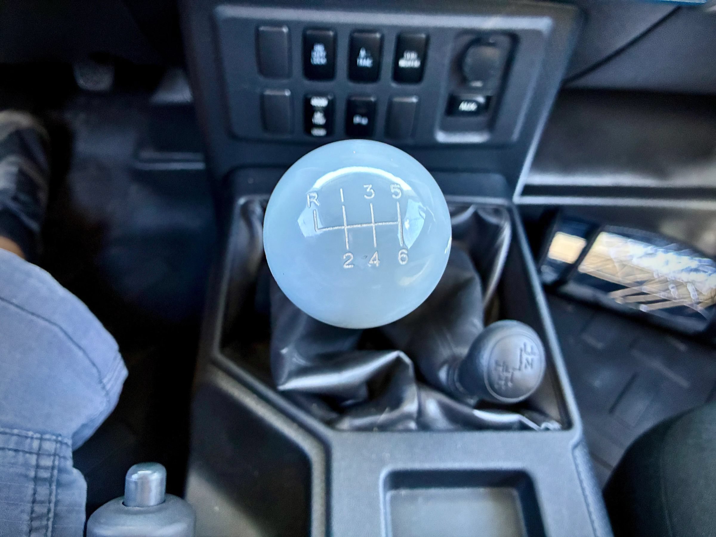 Used 2008 Toyota FJ Cruiser 4WD image 76