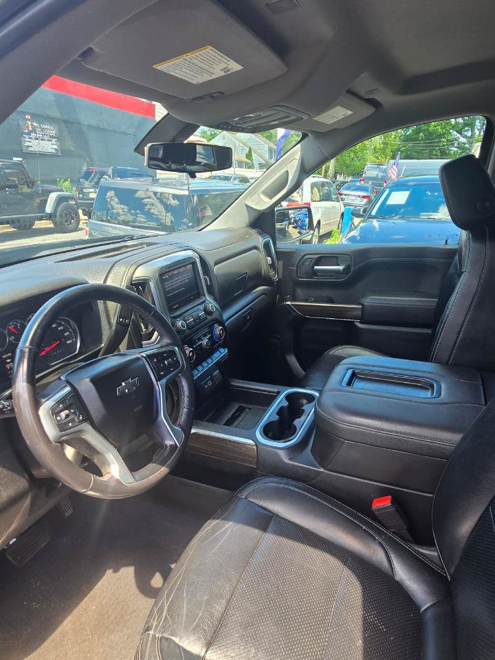 Used 2022 Chevrolet Silverado 1500 RST w/ Rally Edition AWD/4WD image 9