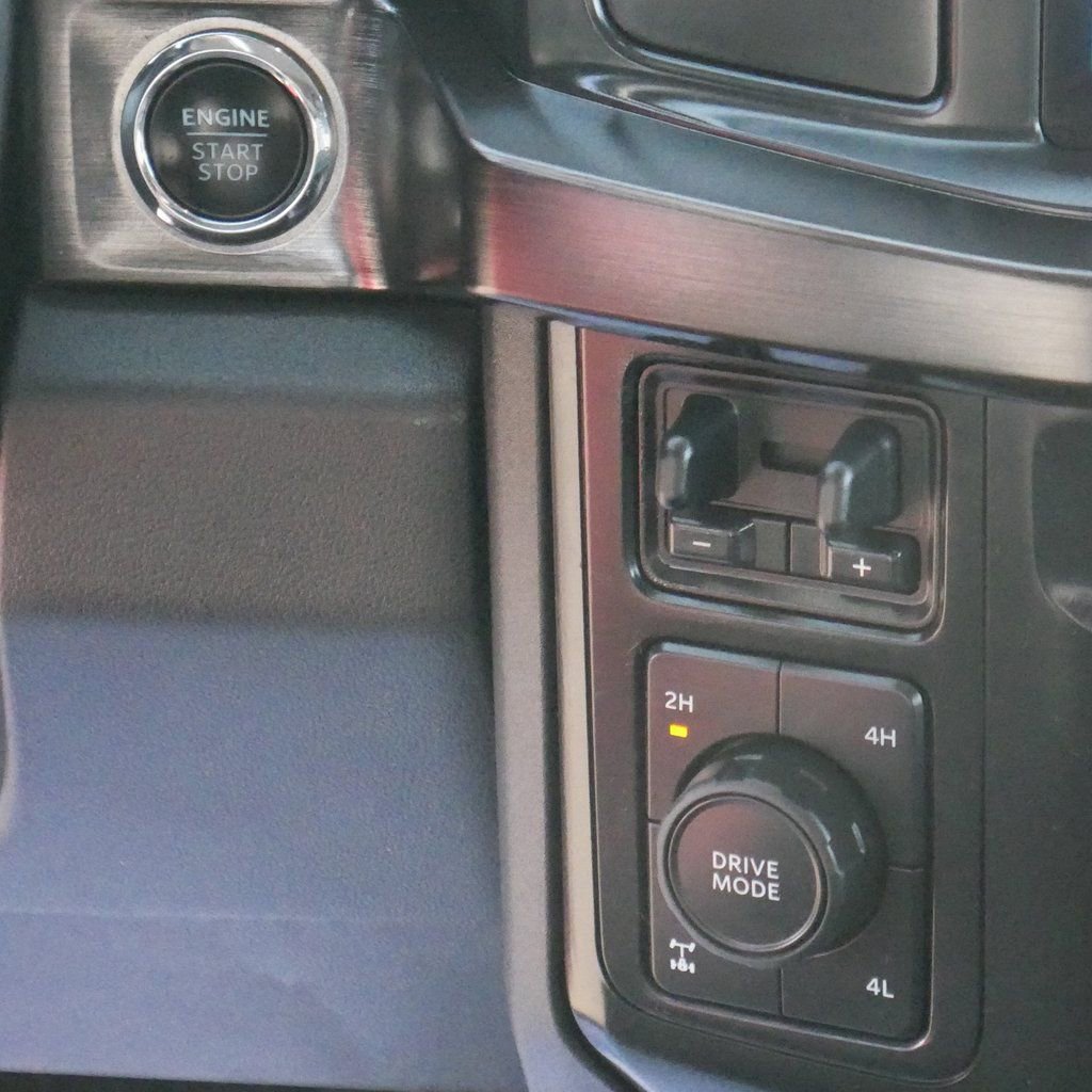 Used 2023 Ford F250 Lariat image 48