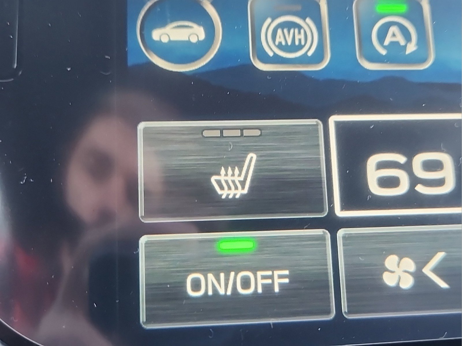 New 2025 Subaru Outback Premium image 11
