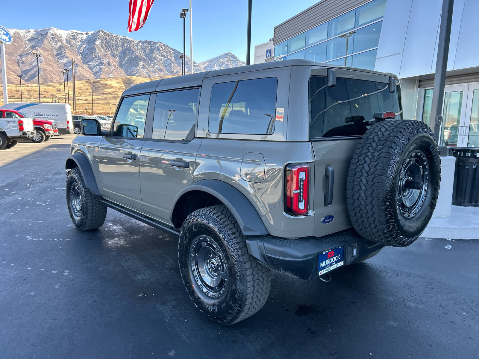 Used 2025 Ford Bronco Badlands w/ Sasquatch Package AWD/4WD image 9