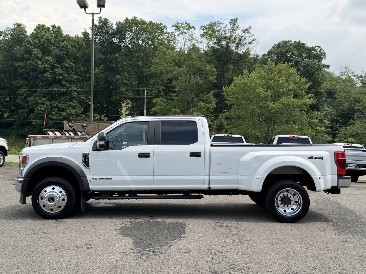 Used 2022 Ford F450 XL w/ STX Appearance Package AWD/4WD image 2
