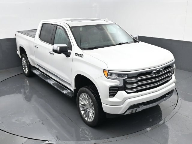 Used 2025 Chevrolet Silverado 1500 High Country w/ High Country Premium Package AWD/4WD image 23