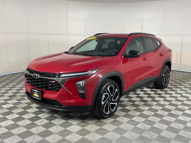 New 2026 Chevrolet Trax RS w/ Driver Confidence Package FWD image 1