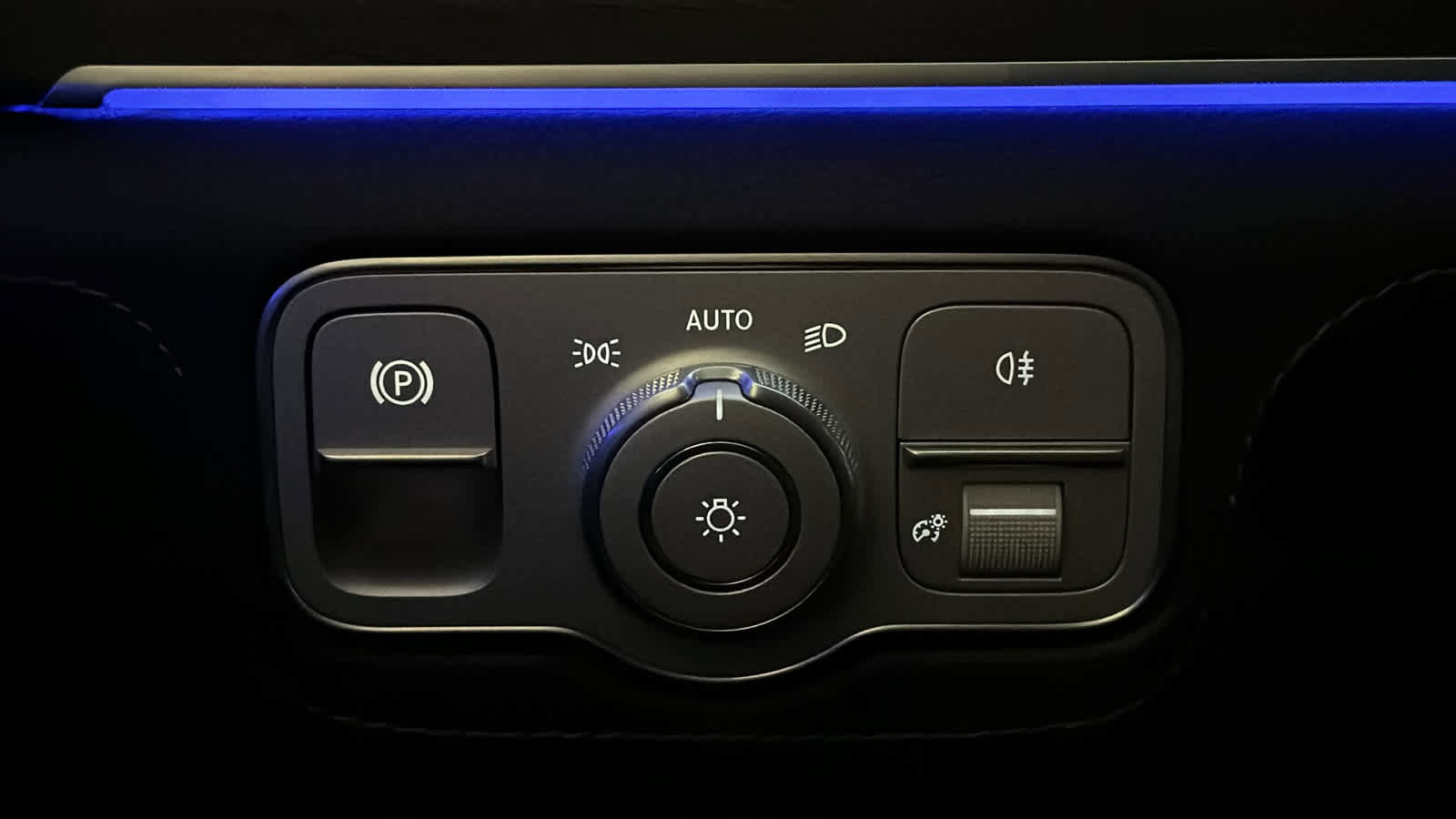 New 2026 Mercedes-Benz GLS 580 4MATIC image 17