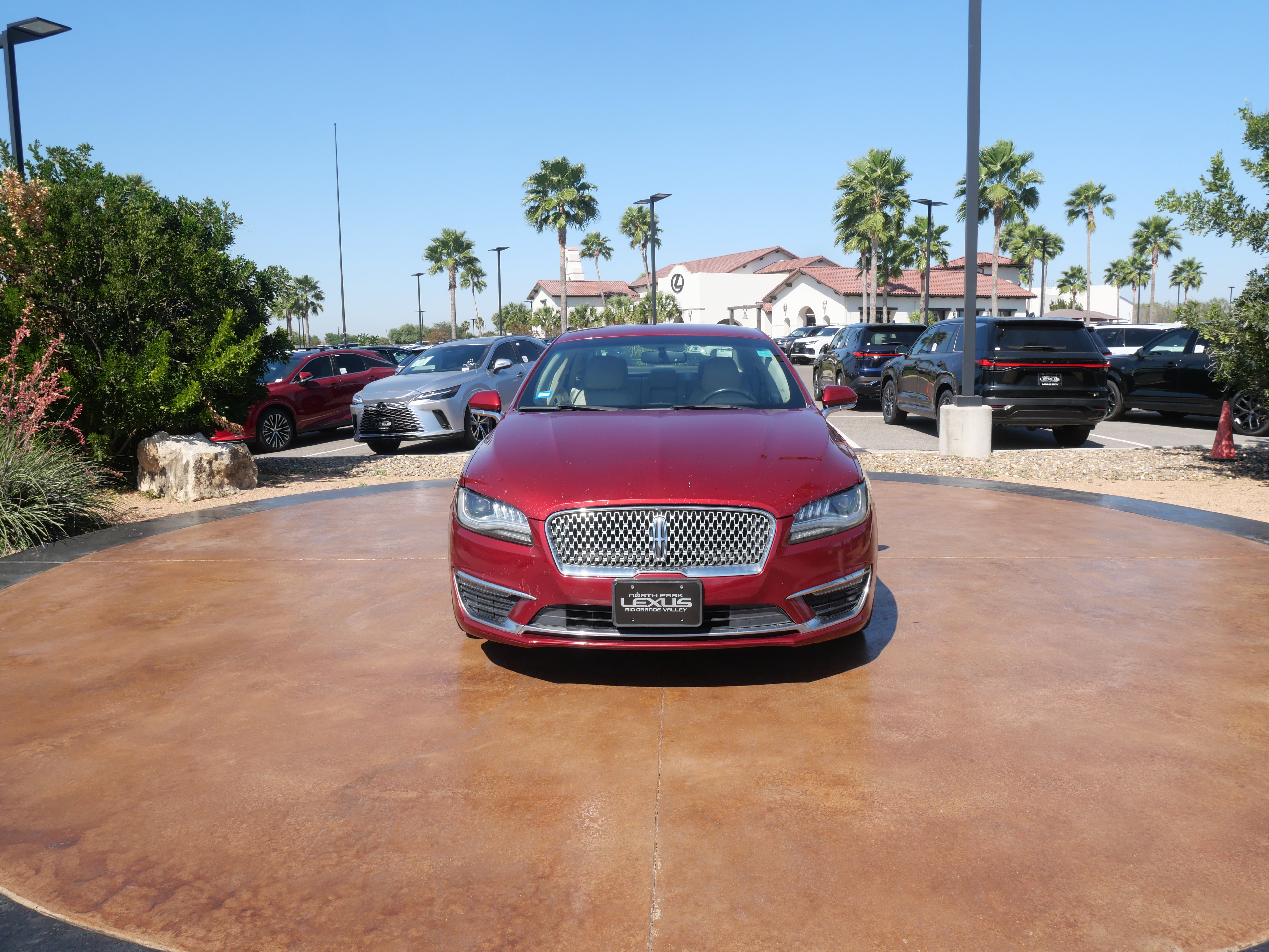 Used 2018 Lincoln MKZ Reserve image 6
