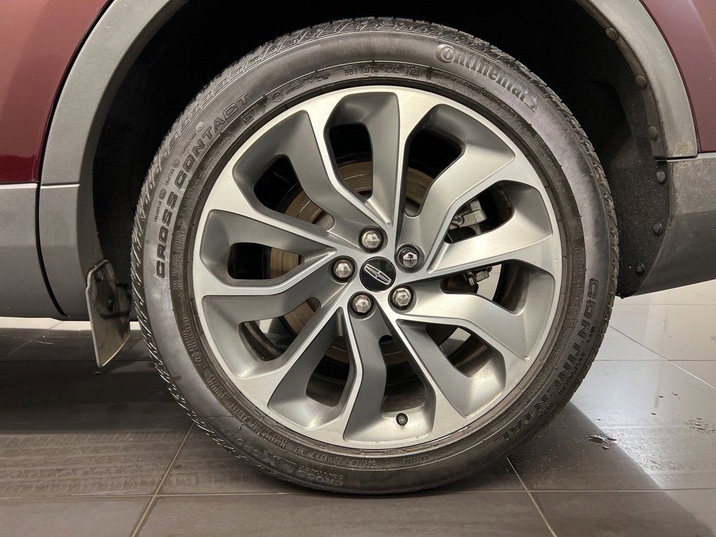 Certified 2023 Lincoln Nautilus Reserve image 7