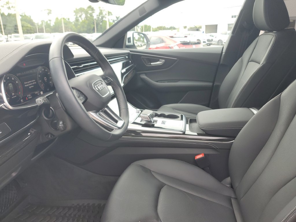 Certified 2026 Audi Q8 Premium Plus w/ Premium Plus Package AWD/4WD image 24