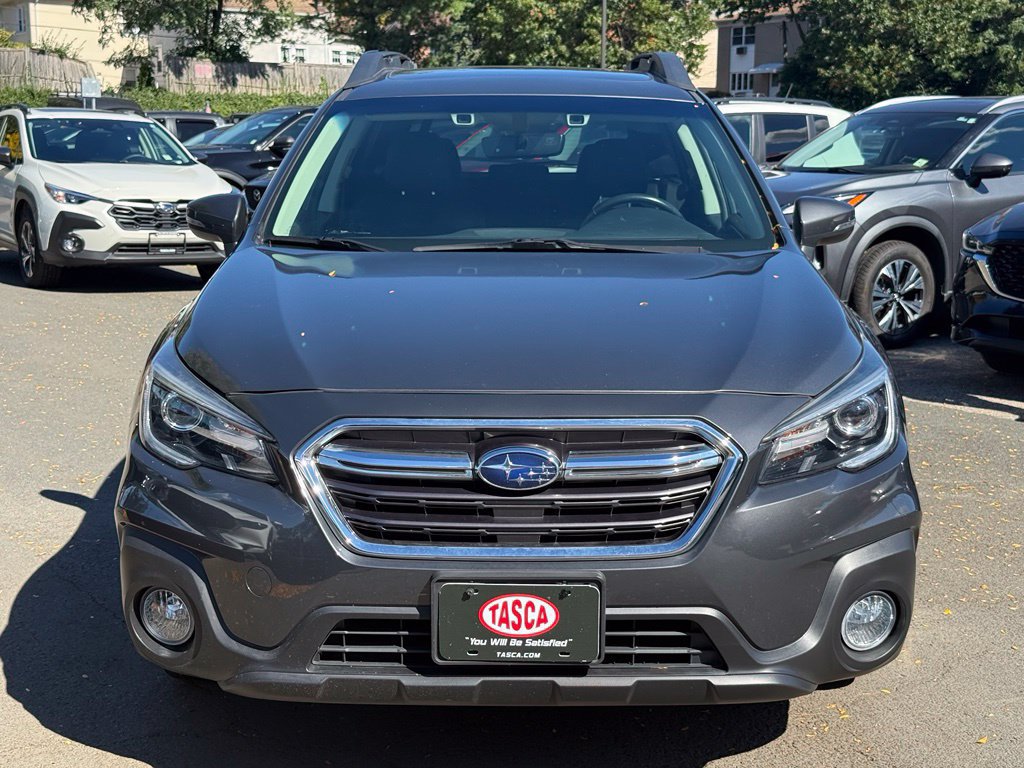 Used 2018 Subaru Outback 2.5i Limited AWD/4WD image 3