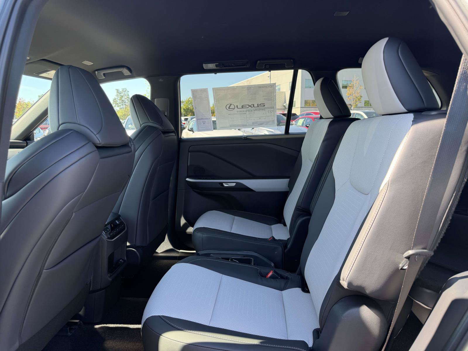 New 2026 Lexus TX 500h AWD w/ Technology Package image 13