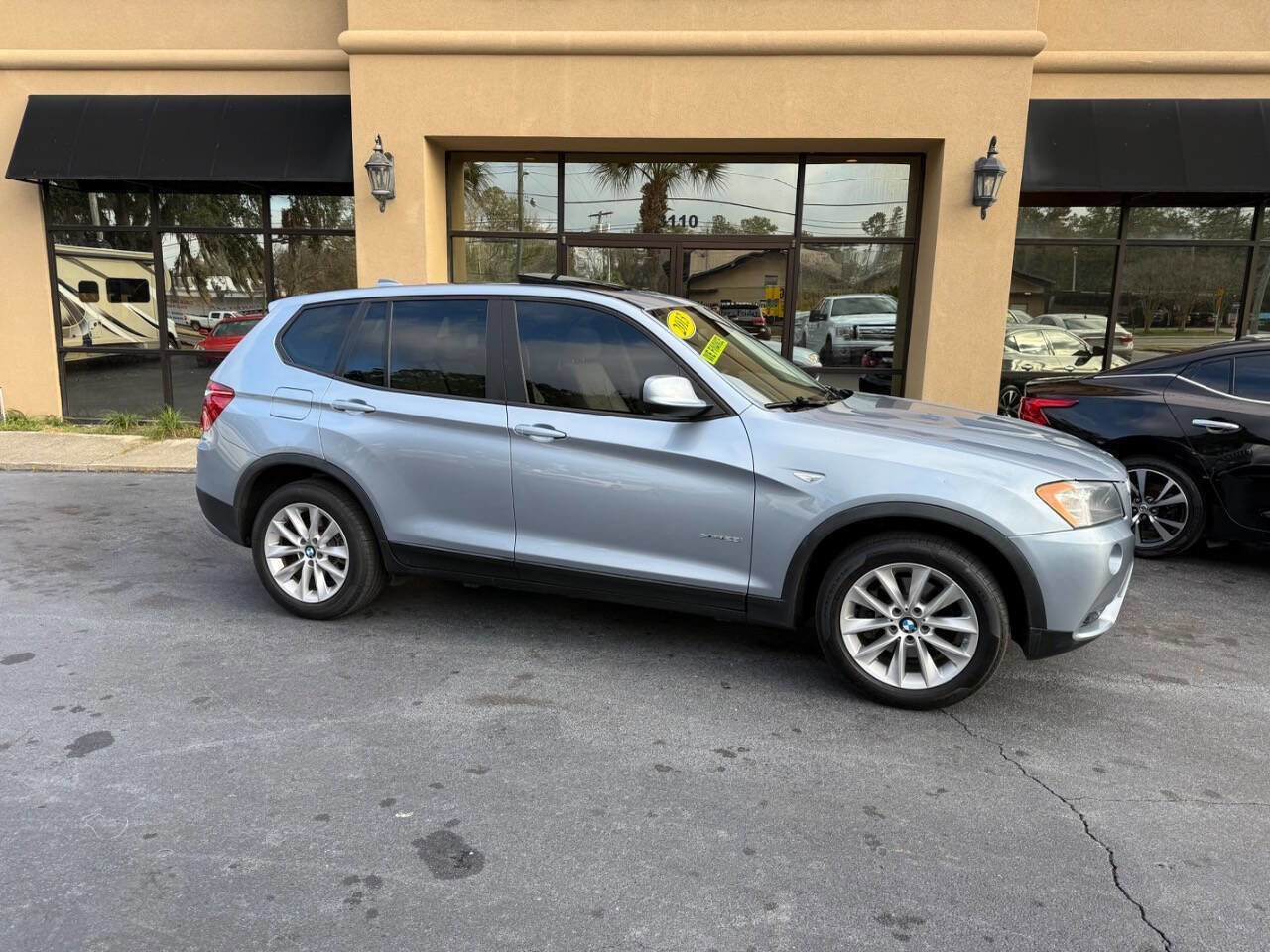Used 2013 BMW X3 xDrive28i w/ Premium Pkg image 2