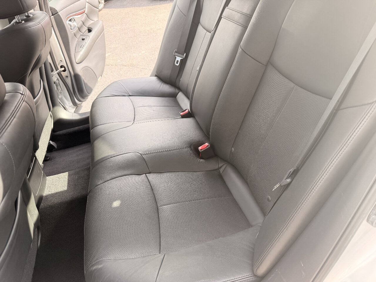 Used 2011 INFINITI M37 x w/ Premium Pkg AWD/4WD image 15