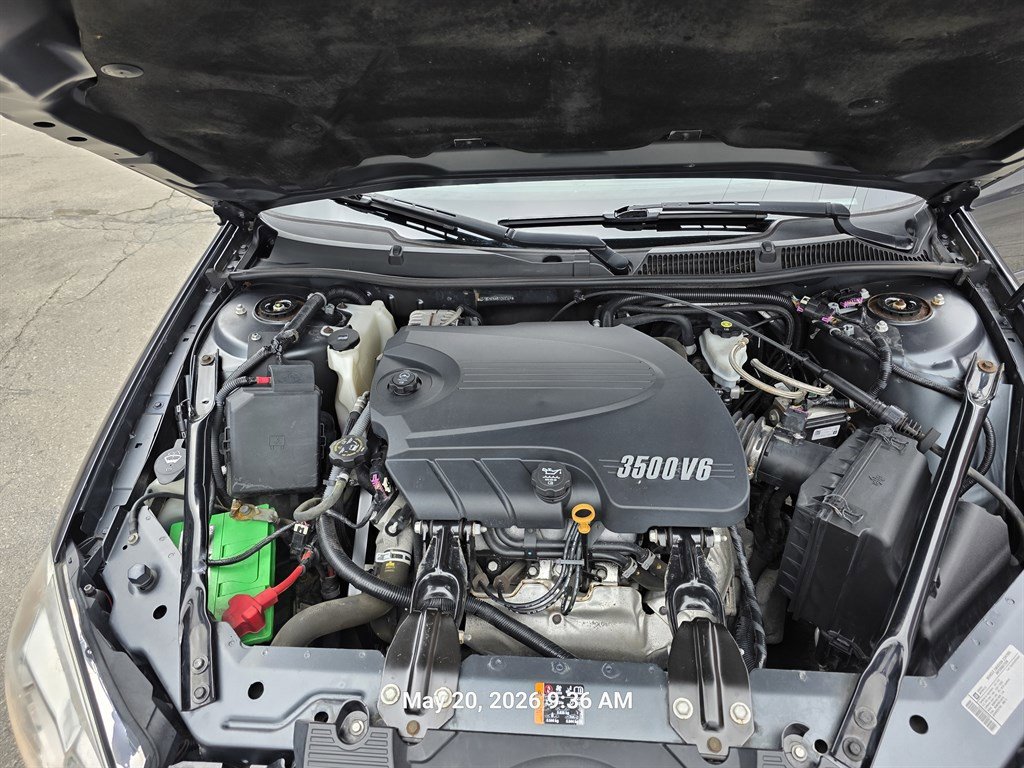 Used 2011 Chevrolet Impala LS FWD image 10