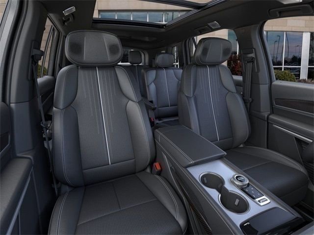 New 2026 Cadillac Vistiq Sport image 16