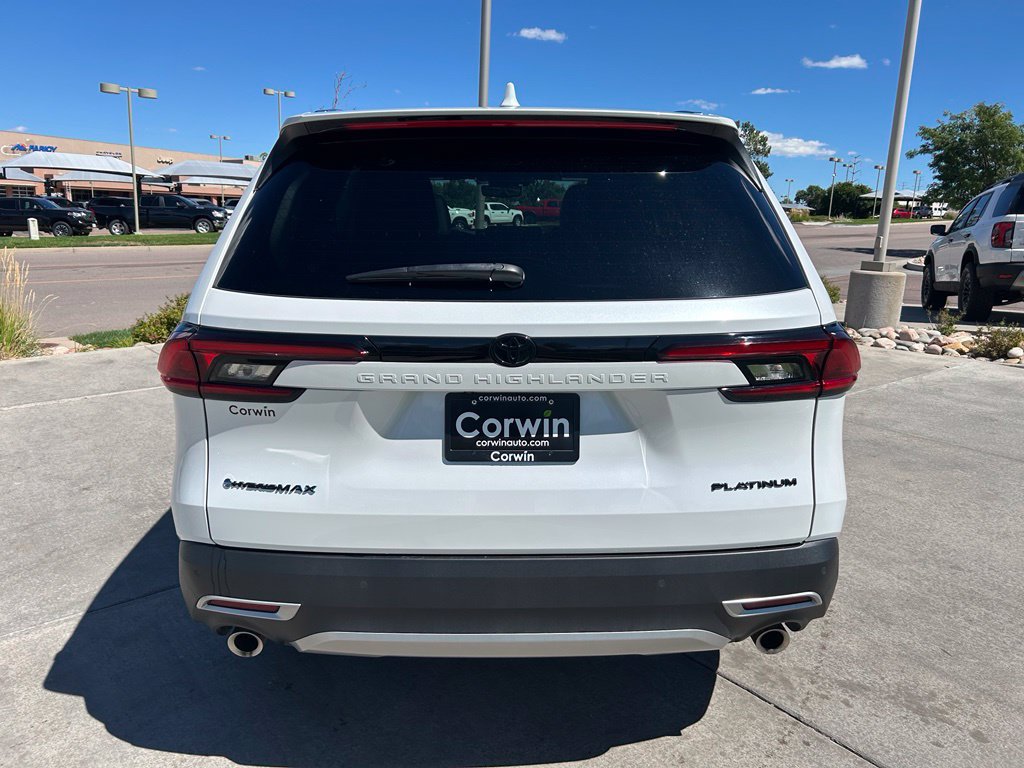Used 2025 Toyota Grand Highlander AWD Hybrid image 8