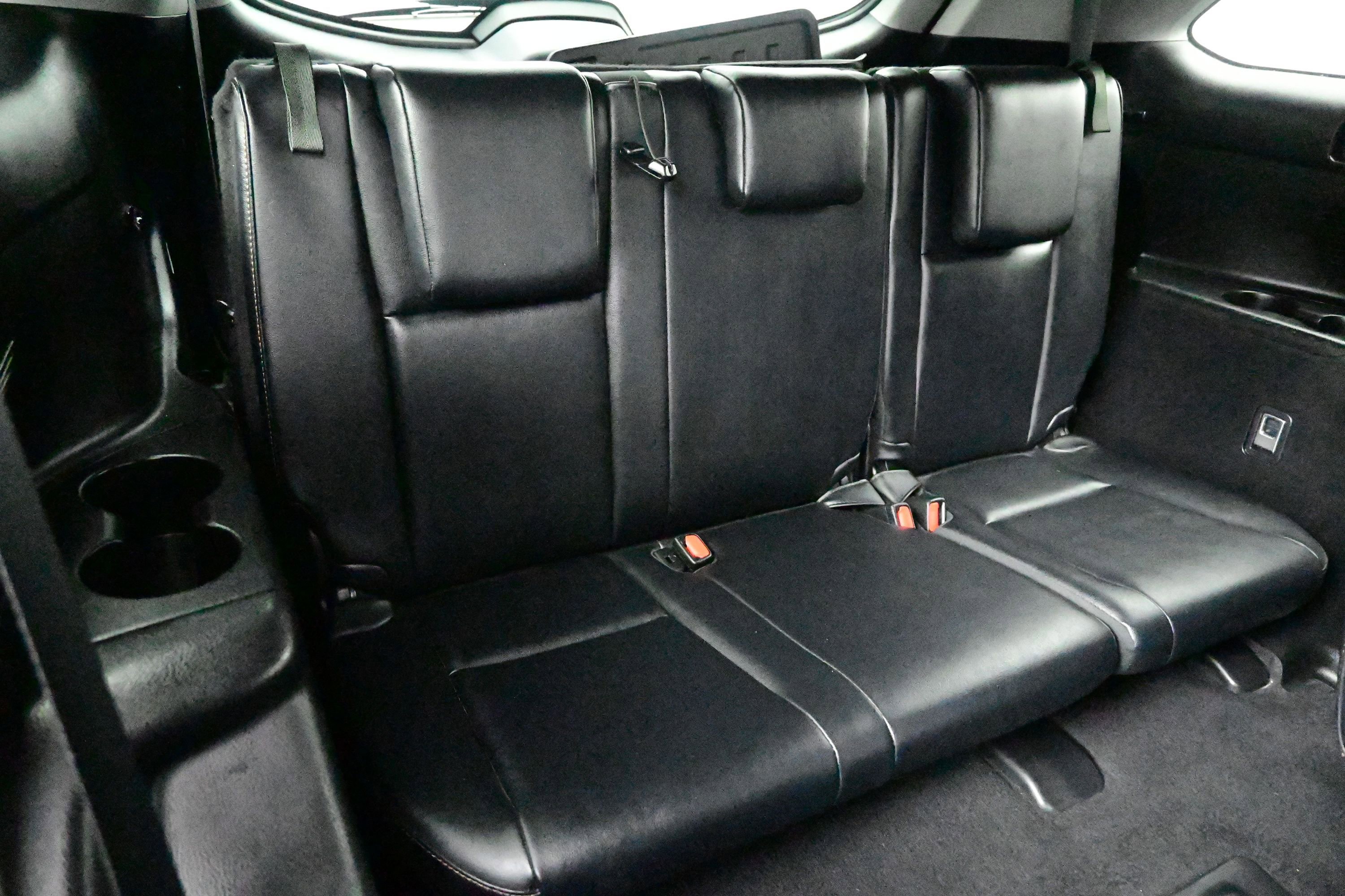 Used 2019 Toyota Highlander XLE AWD/4WD image 17