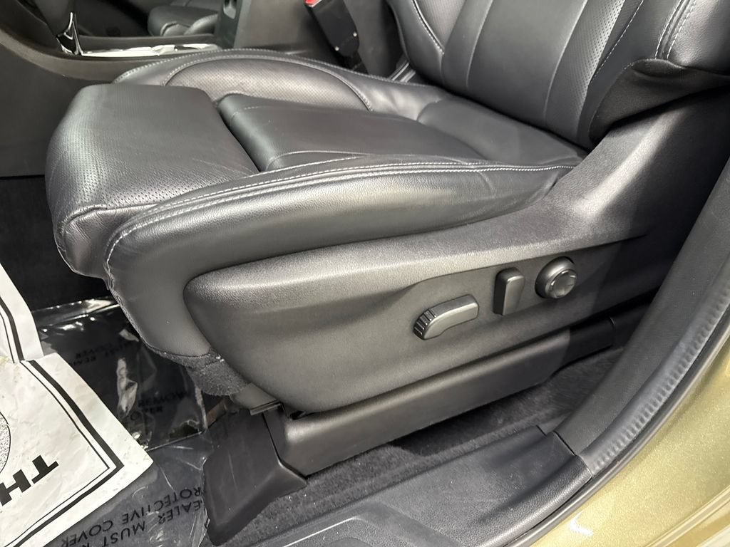 Used 2024 Subaru Ascent Limited AWD/4WD image 13
