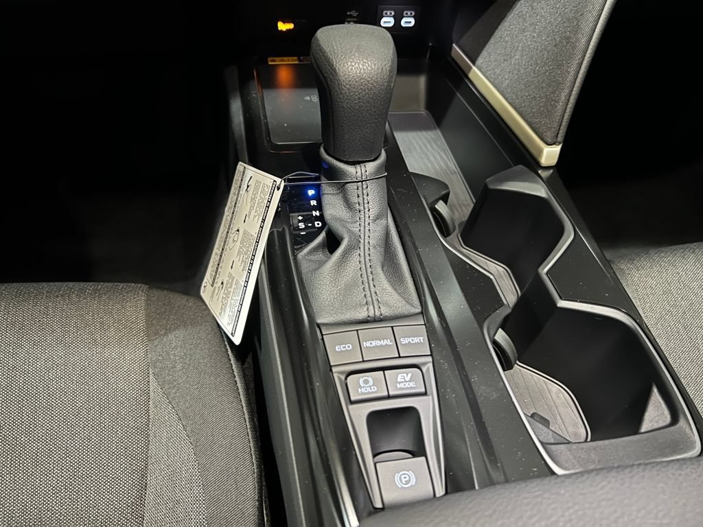 New 2026 Toyota Camry LE FWD image 21