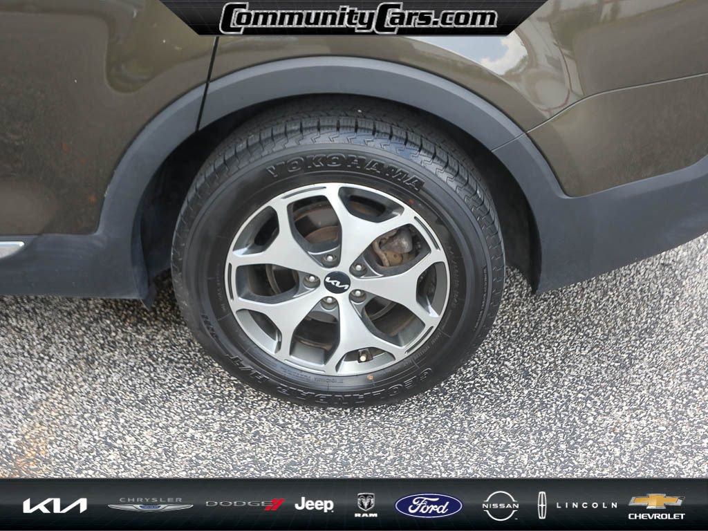 Used 2022 Kia Telluride EX image 4