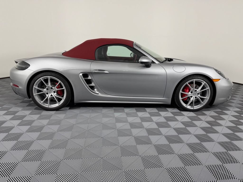 Certified 2025 Porsche 718 Boxster S RWD image 11