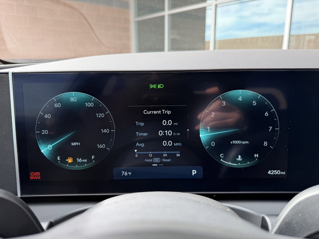 Used 2025 Hyundai Santa Cruz SEL image 19