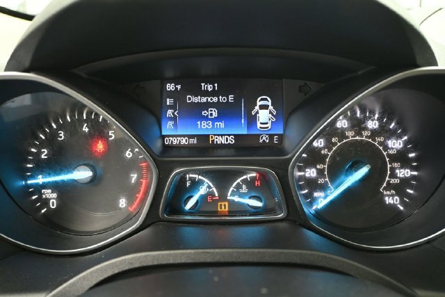 Used 2018 Ford Escape Titanium AWD/4WD image 23
