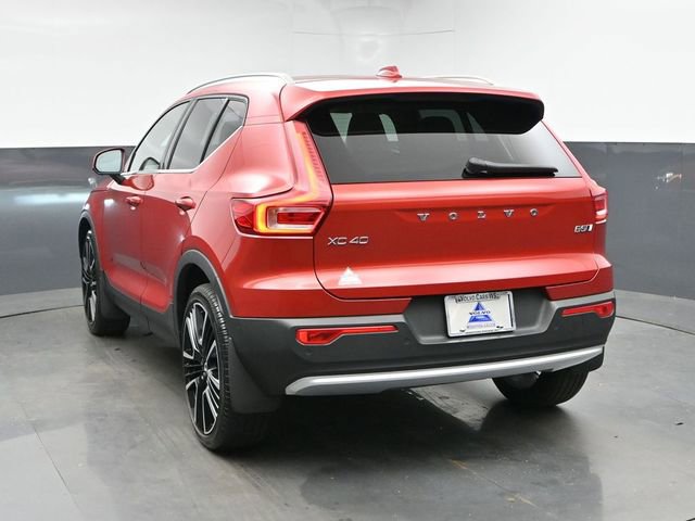 Used 2023 Volvo XC40 B5 Ultimate w/ Climate Package AWD/4WD image 8