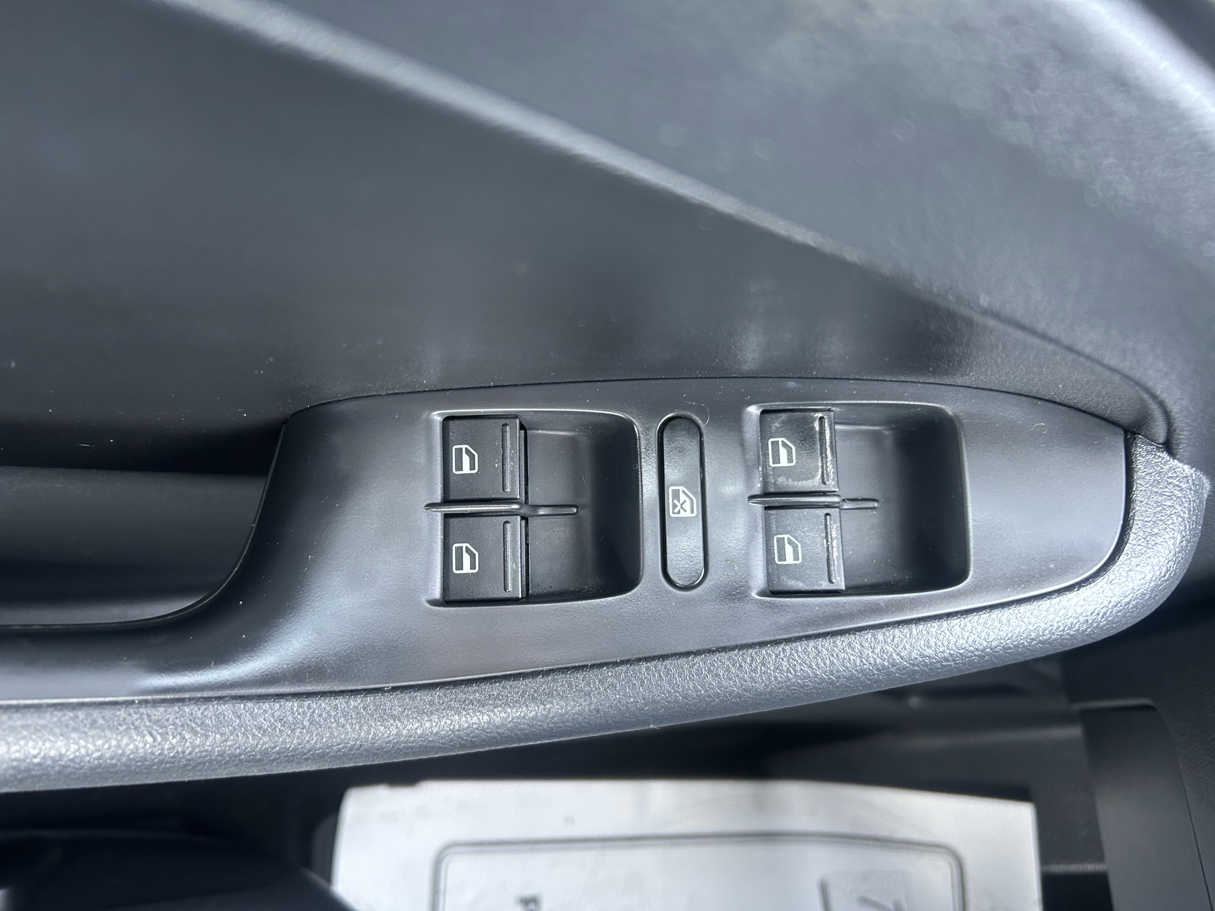 Used 2014 Volkswagen Jetta SE image 16