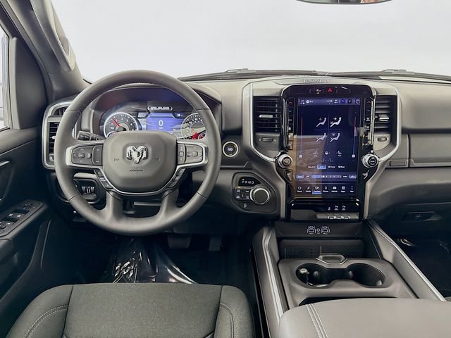 New 2026 RAM 1500 4x4 Crew Cab image 22