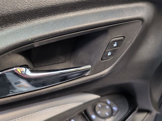 New 2026 Chevrolet Trax LT w/ LT Convenience Package FWD image 14