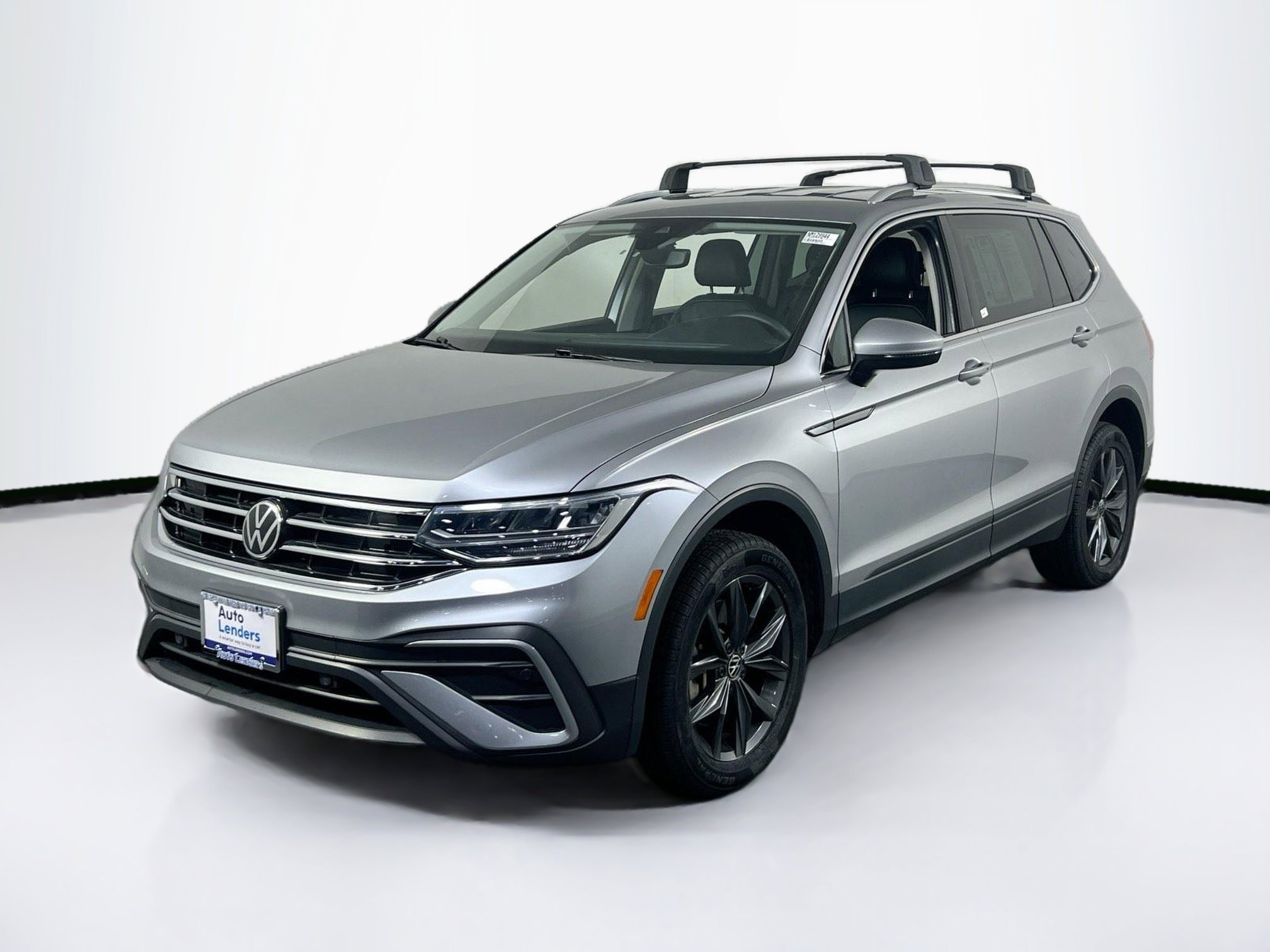 Used 2022 Volkswagen Tiguan SE