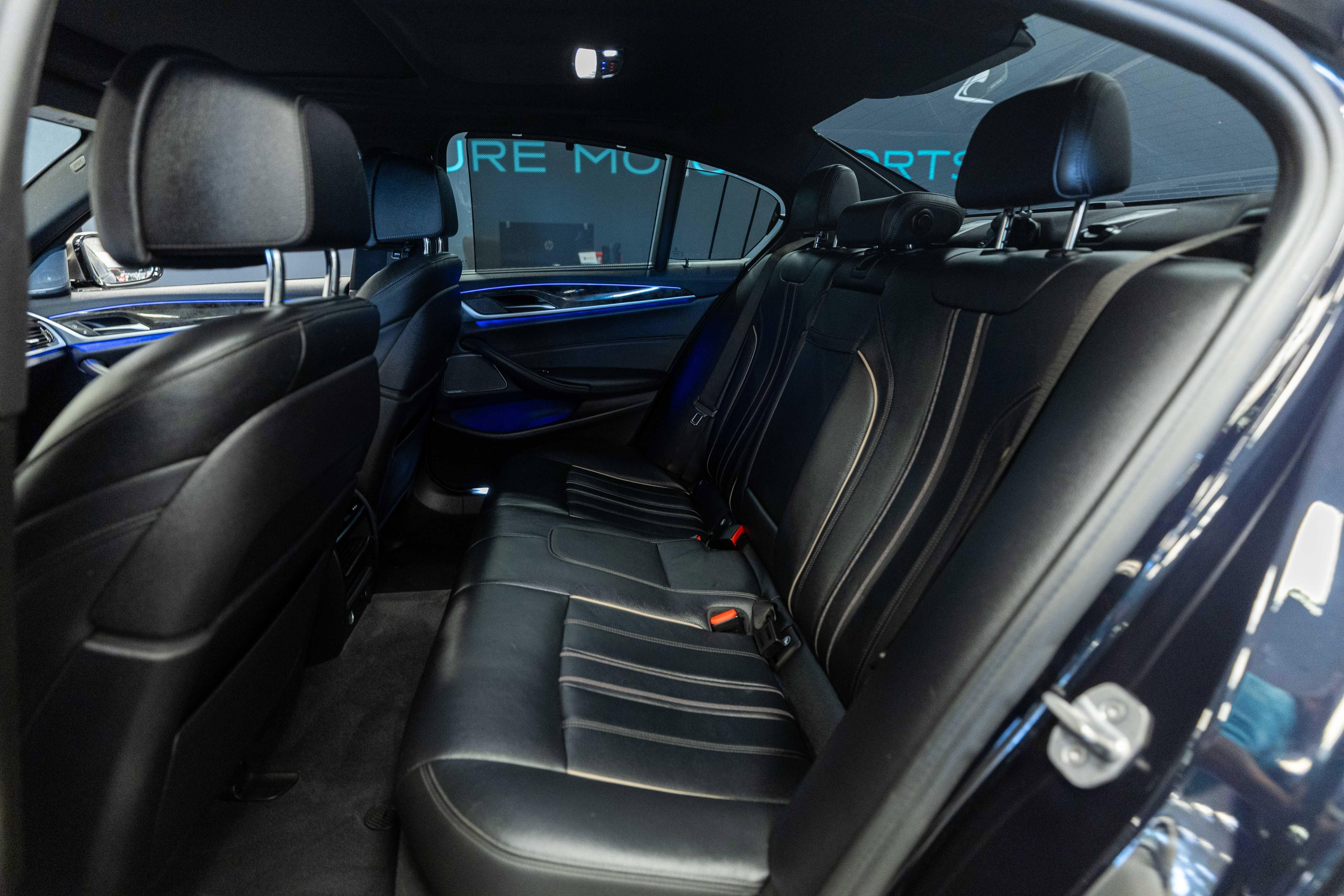 Used 2019 BMW M550i xDrive AWD/4WD image 11