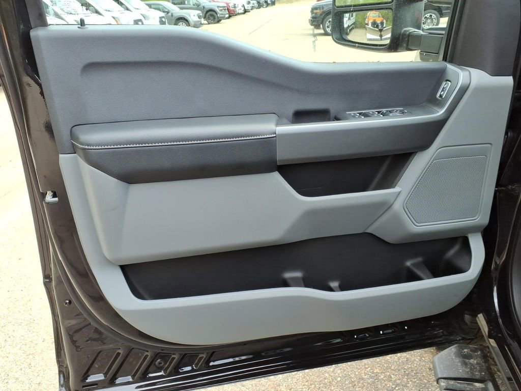 New 2026 Ford F250 XLT AWD/4WD image 17