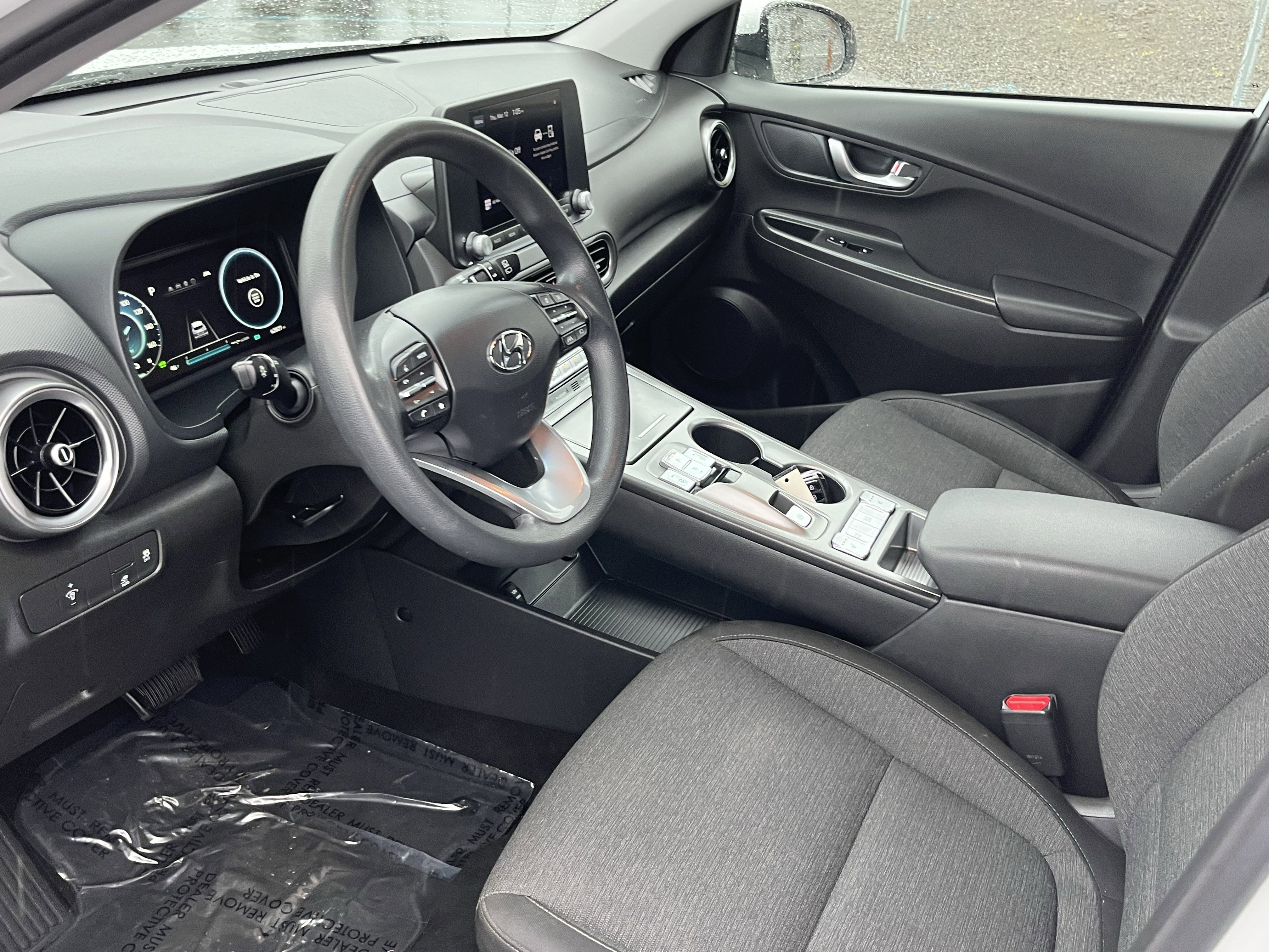 Certified 2023 Hyundai Kona SE image 9