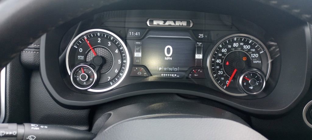 Used 2024 RAM 2500 Laramie image 10