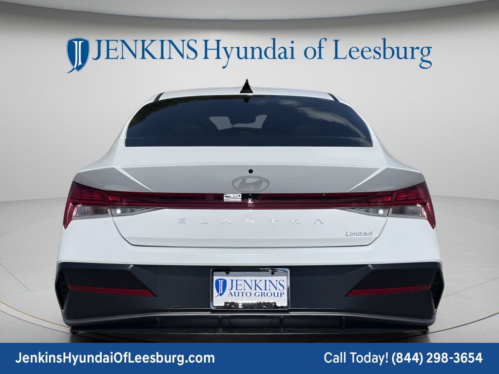 New 2026 Hyundai Elantra Limited FWD image 5